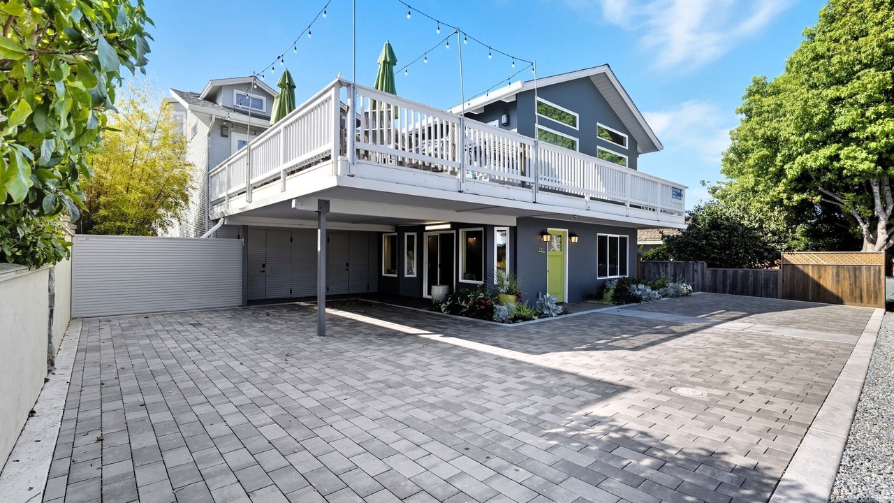 Photo of Outdoor in Eastside Santa Cruz