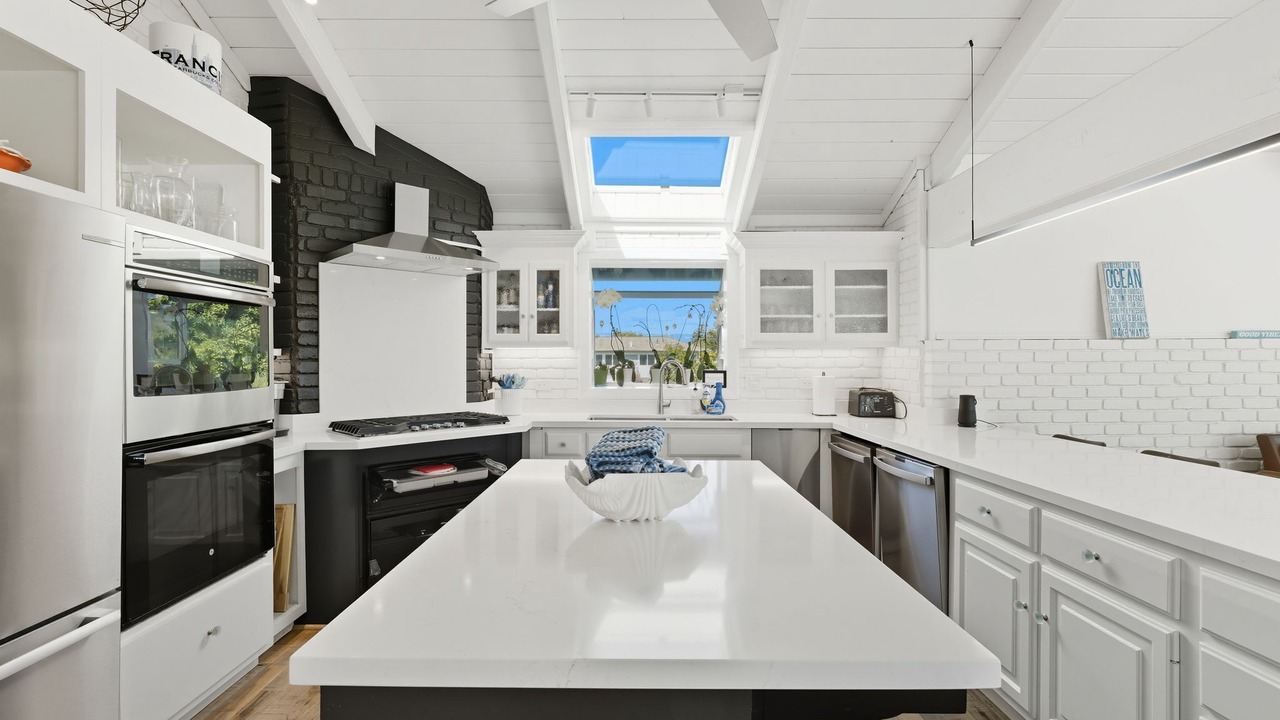 Photo of Kitchen in Eastside Santa Cruz