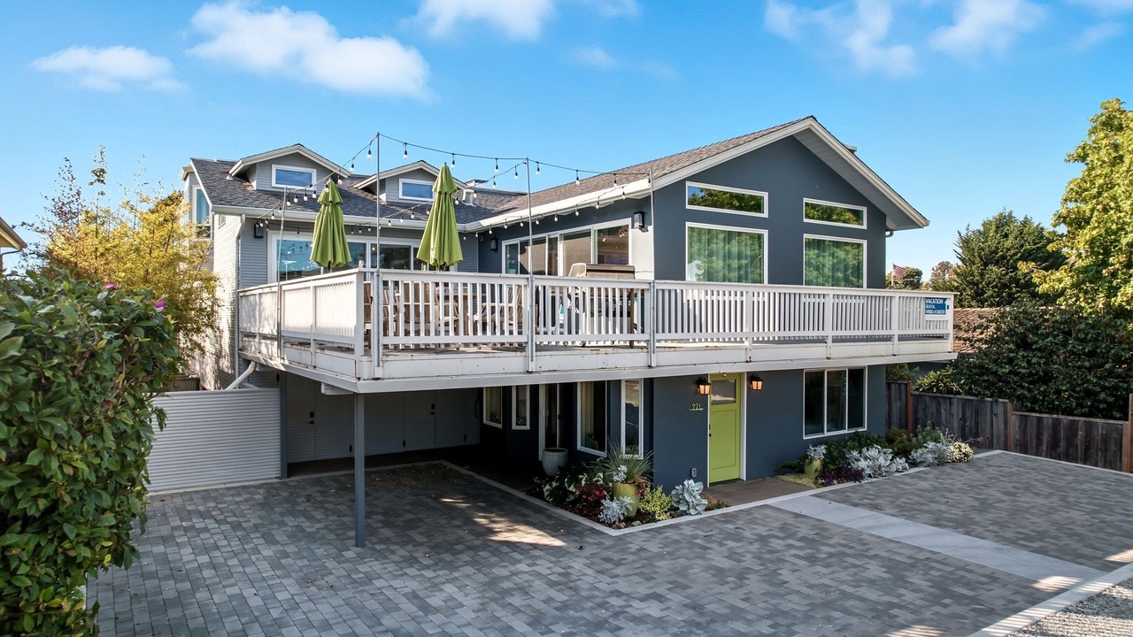 Photo of Outdoor in Eastside Santa Cruz