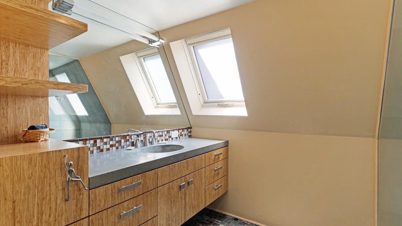 Photo of Bathroom in Opal Cliffs