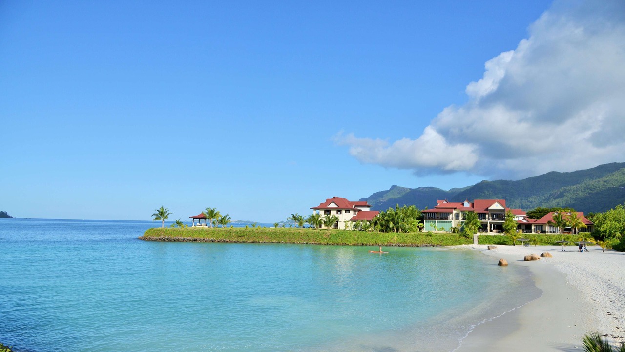 Photo of Others in Eden Island
