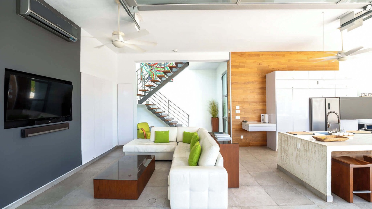 Photo of Livingroom in Long Bay