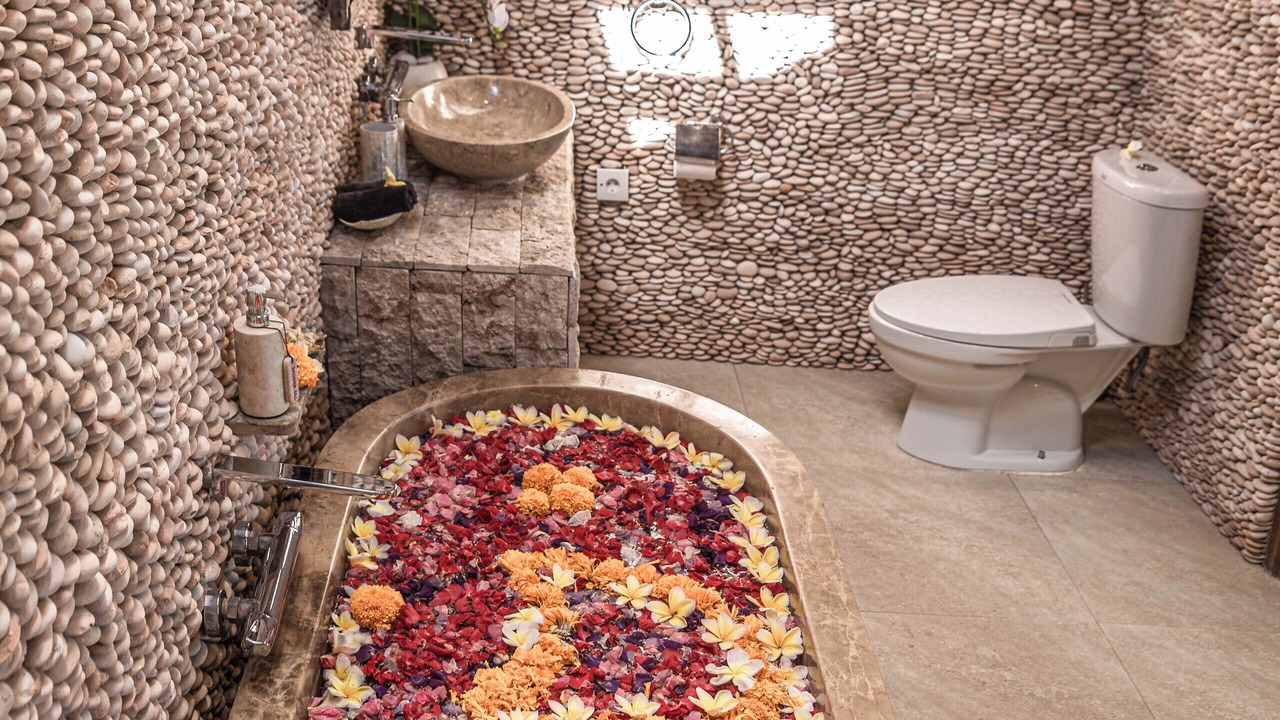 Photo of Bathroom in Candi Dasa