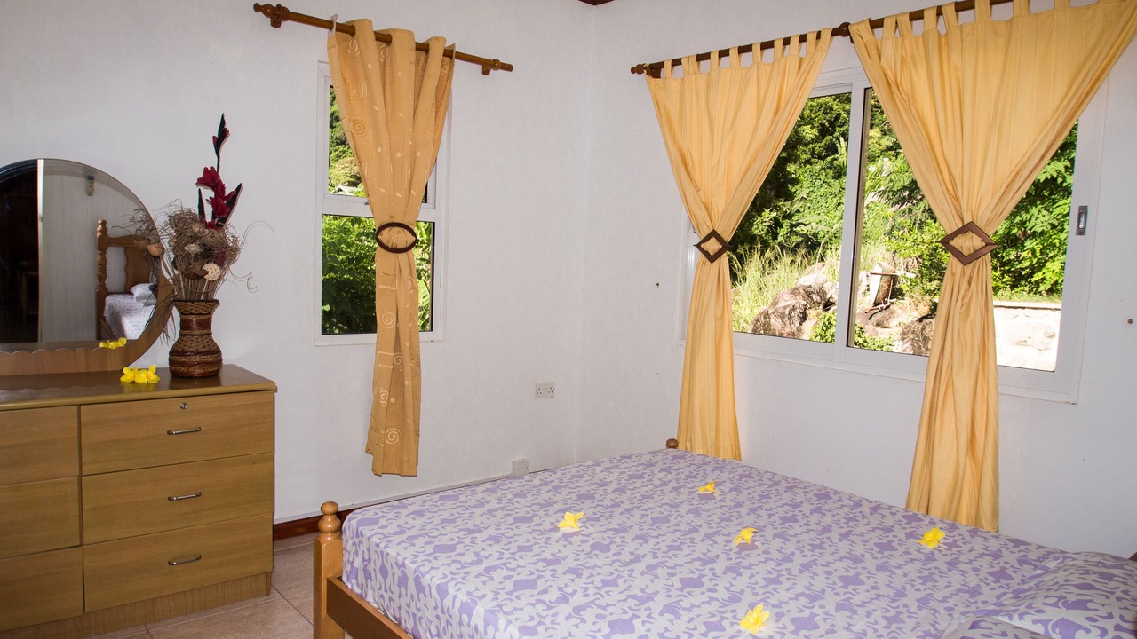Photo of Bedroom in Mare Anglaise