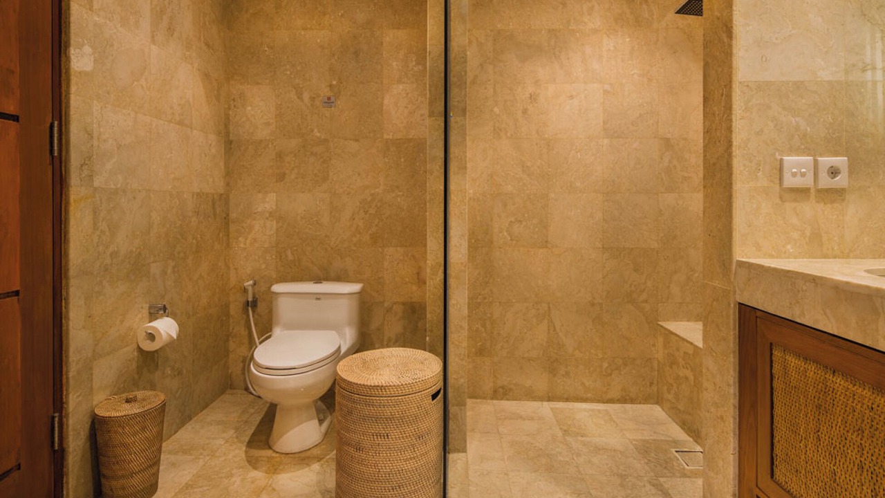 Photo of Bathroom in Petitenget