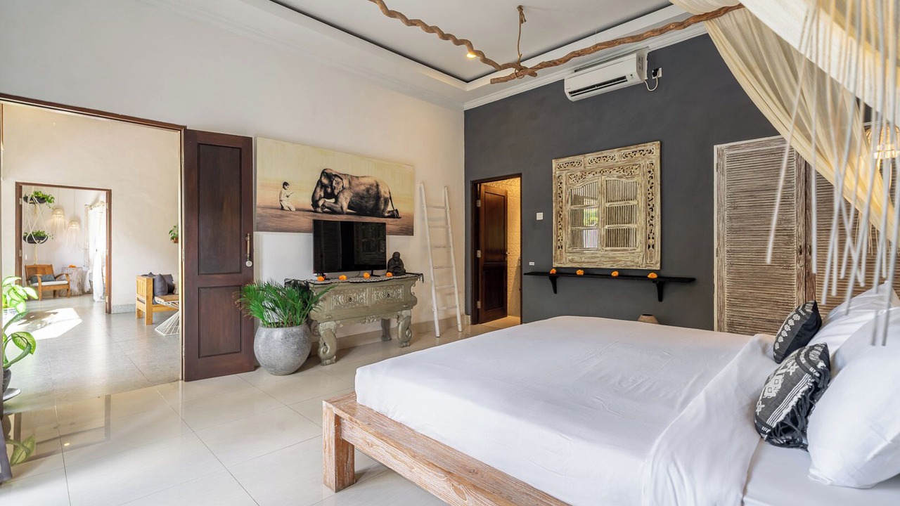 Photo of Bedroom in Petitenget