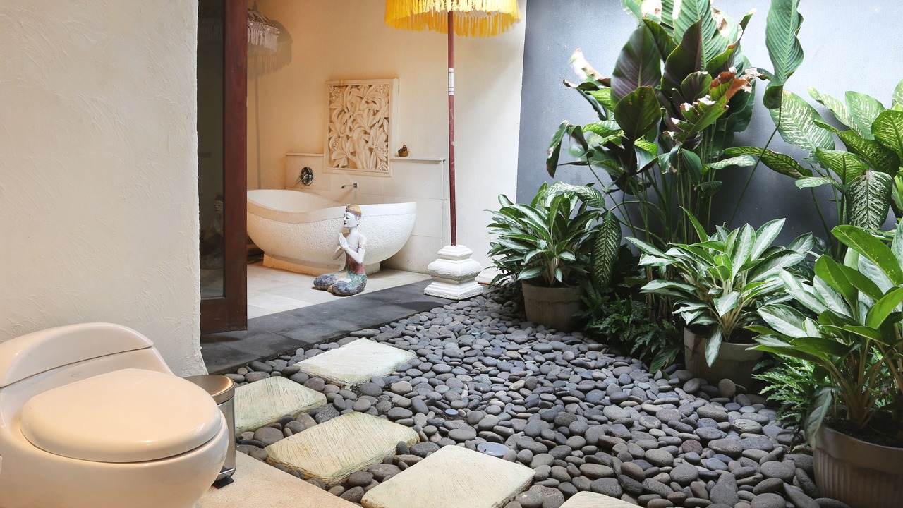 Photo of Bathroom in Sunset Road