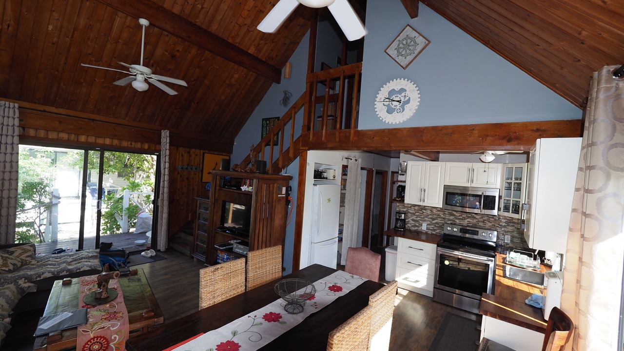 Photo of Kitchen in Cockburn Town