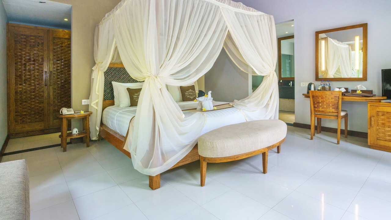 Photo of Bedroom in Sambahan
