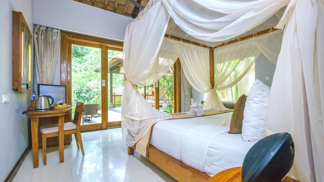Photo of Bedroom in Sambahan
