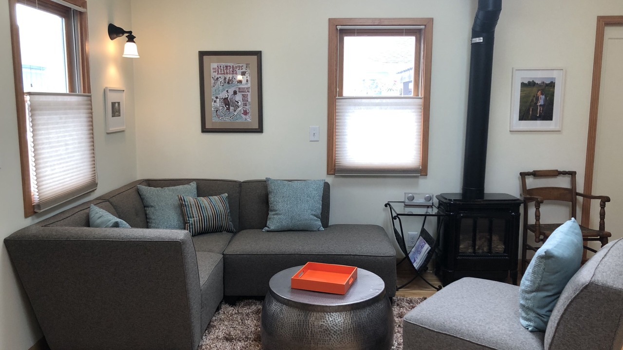 Photo of Livingroom in Seabright