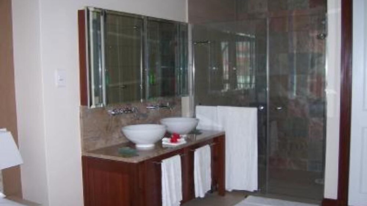 Photo of Bathroom in Eden Island