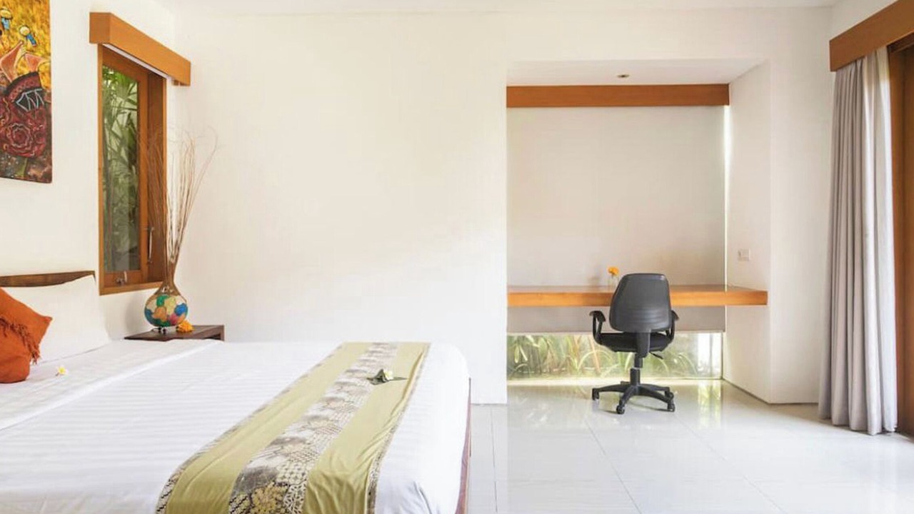 Photo of Bedroom in Drupadi