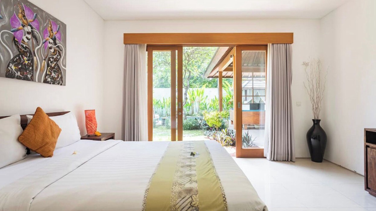 Photo of Bedroom in Drupadi