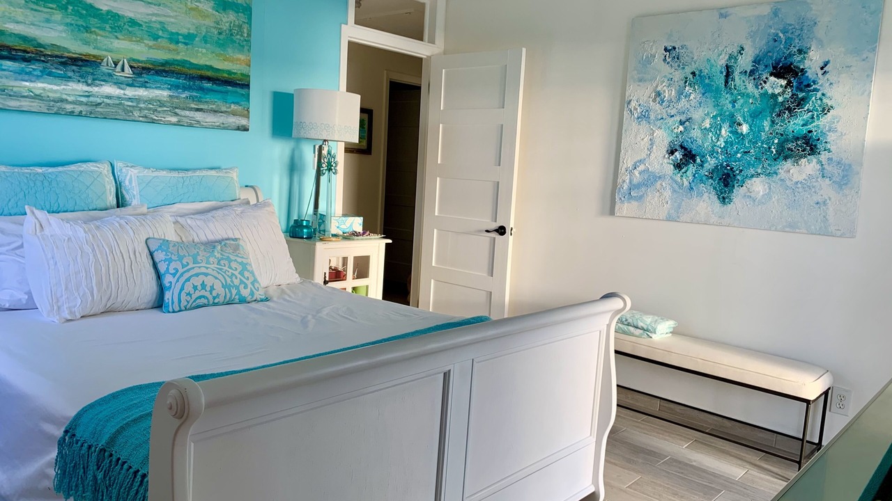 Photo of Bedroom in Cockburn Town
