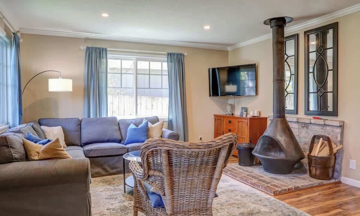 Photo of Livingroom in Aptos