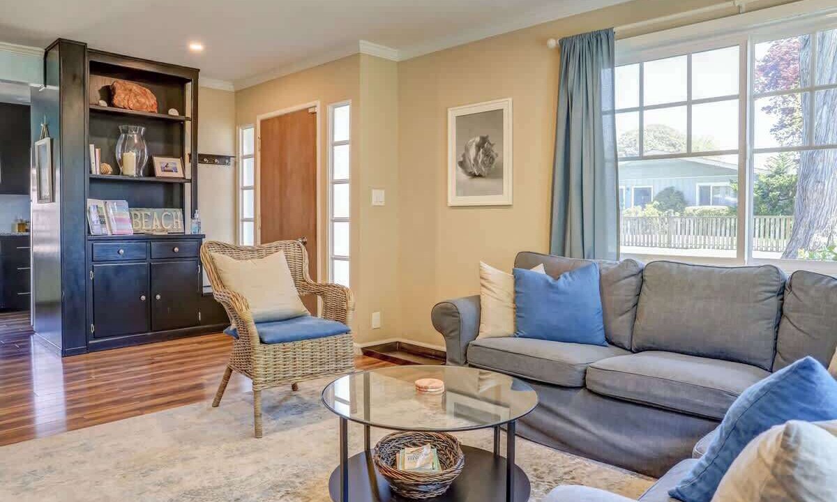 Photo of Livingroom in Aptos