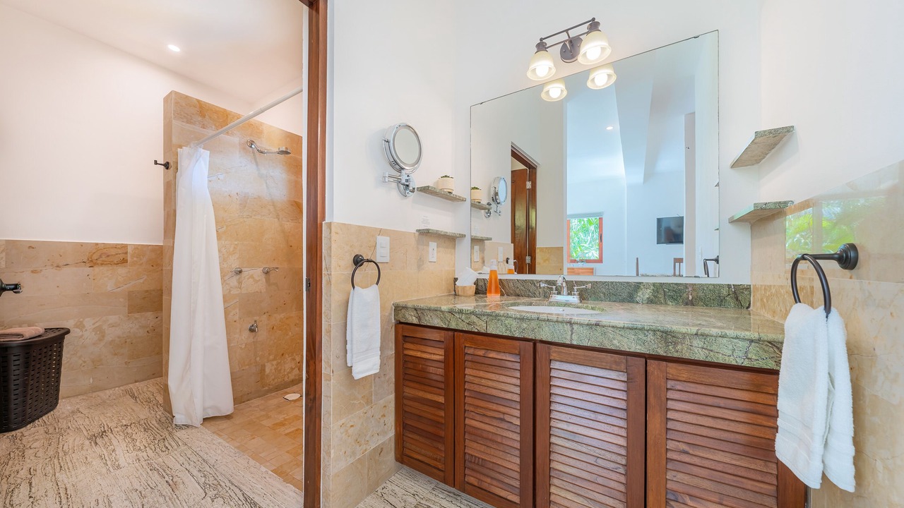 Photo of Bathroom in Colonia Salina Chica