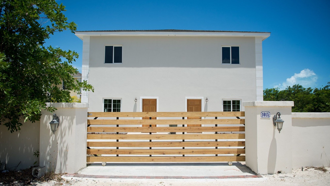 Photo of Outdoor in Long Bay Hills