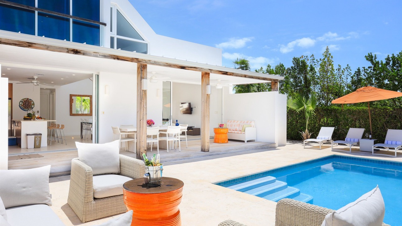 Photo of Outdoor in Leeward Settlement