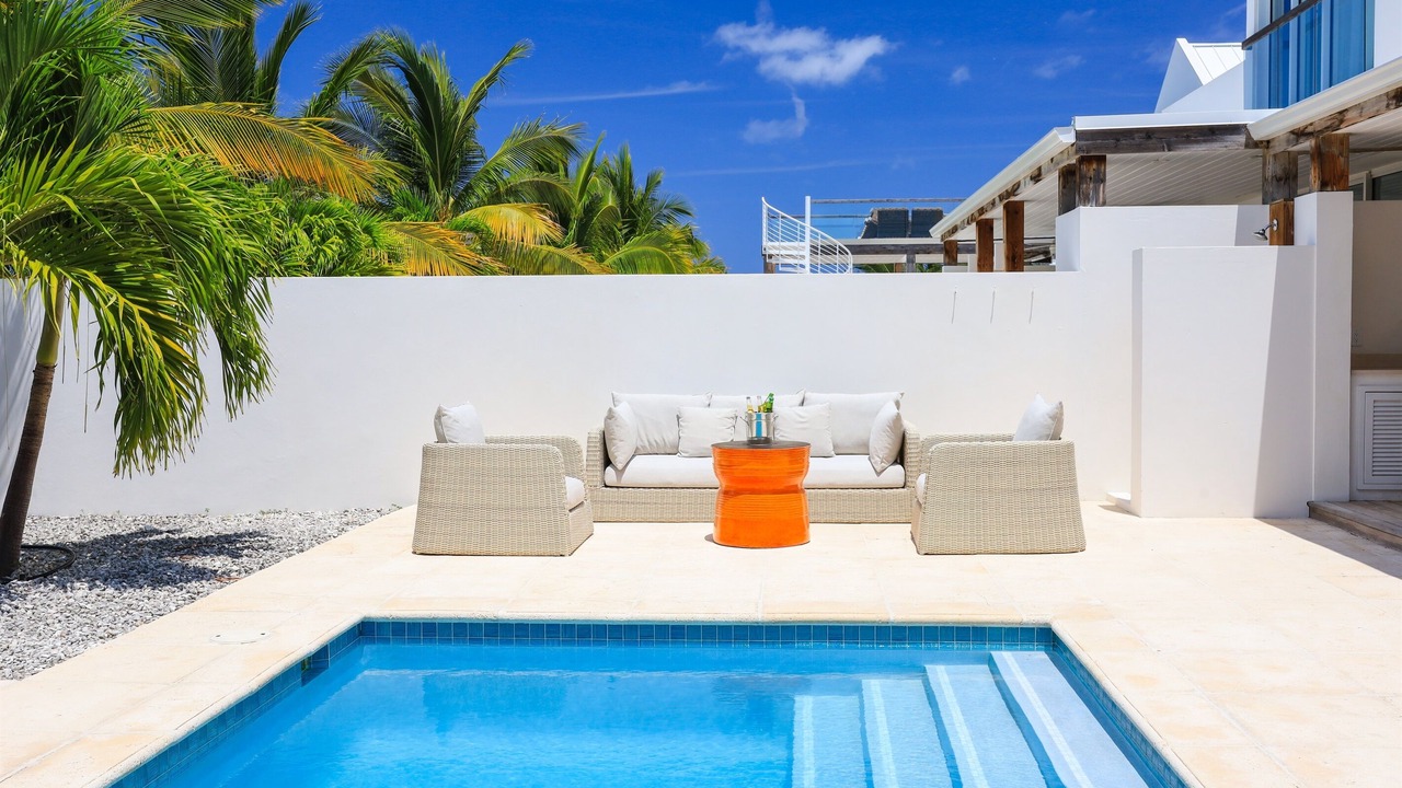 Photo of Outdoor in Leeward Settlement