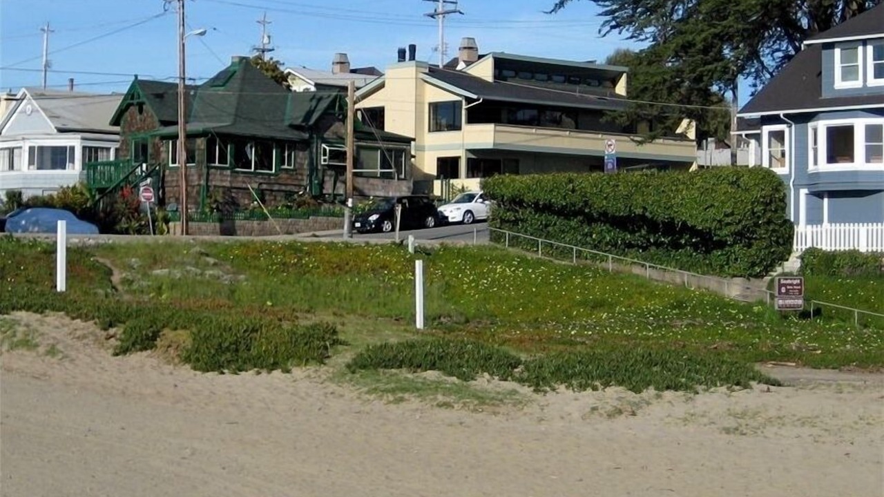Photo of Others in Seabright
