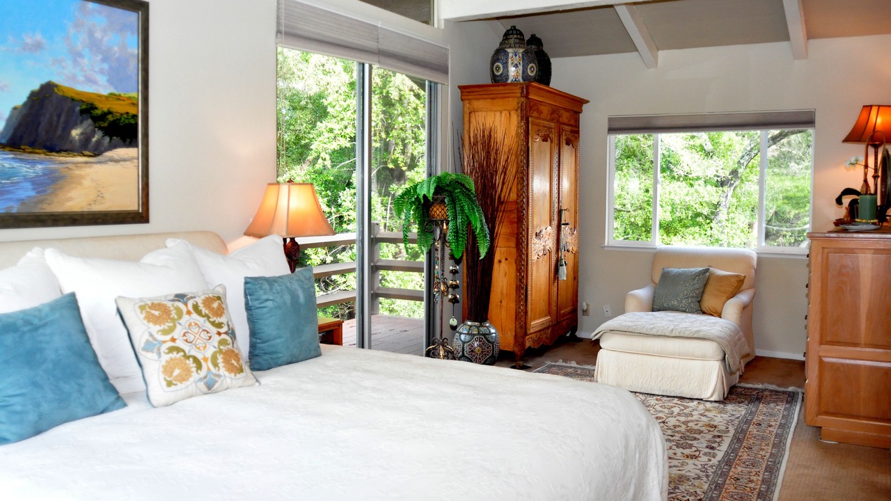 Photo of Bedroom in Santa Cruz