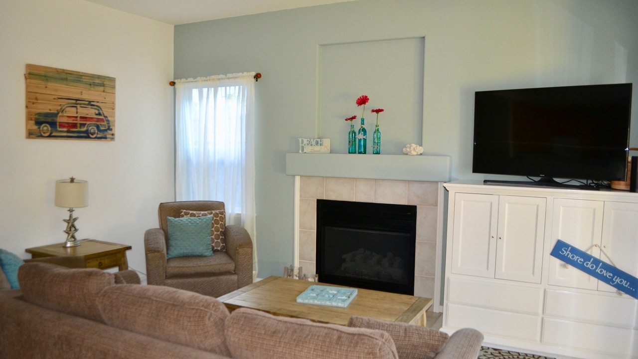 Photo of Bedroom in Westside Santa Cruz