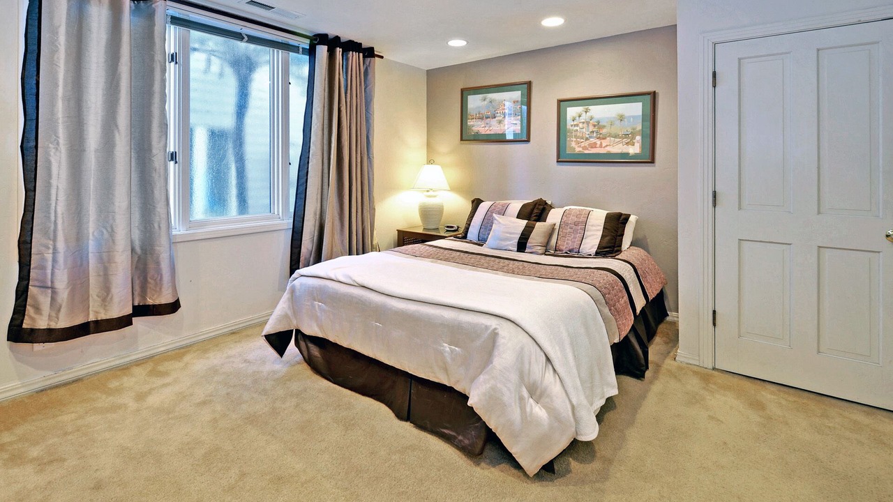 Photo of Bedroom in Eastside Santa Cruz
