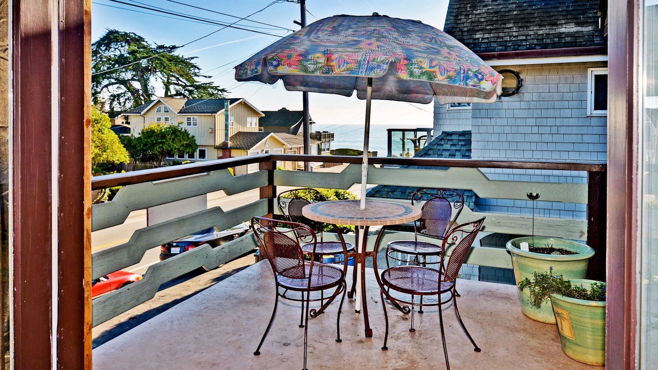 Photo of Outdoor in Eastside Santa Cruz