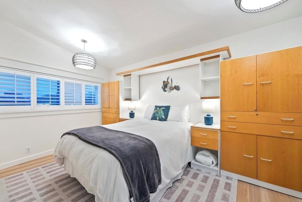 Photo of Bedroom in Opal Cliffs