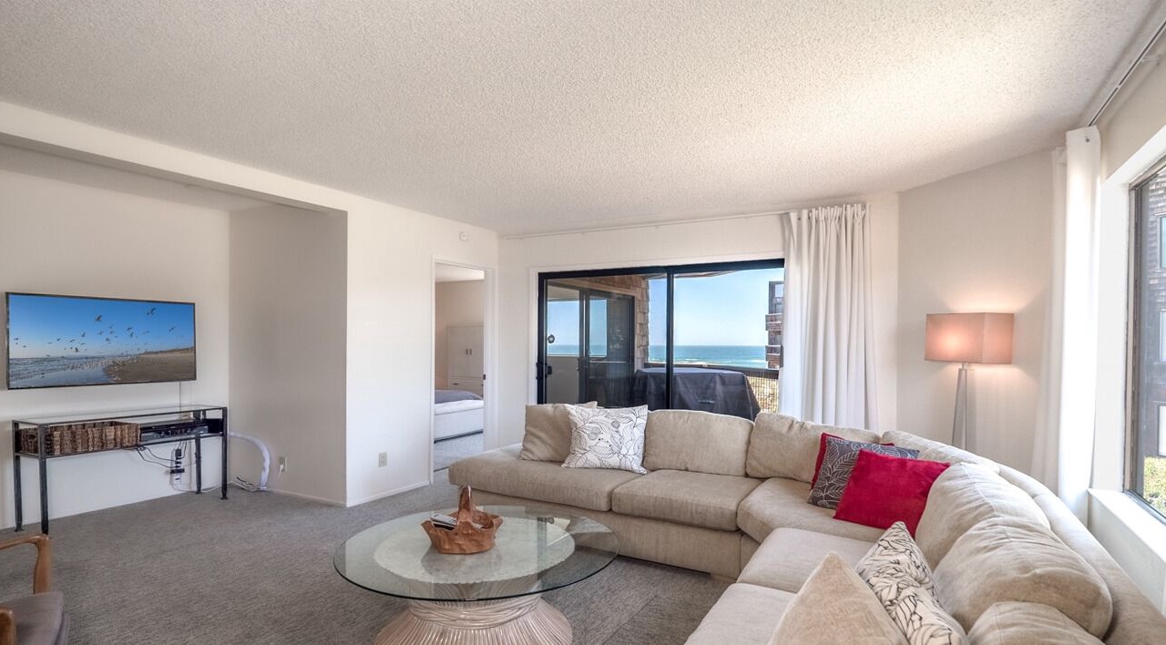Photo of Livingroom in Pajaro Dunes