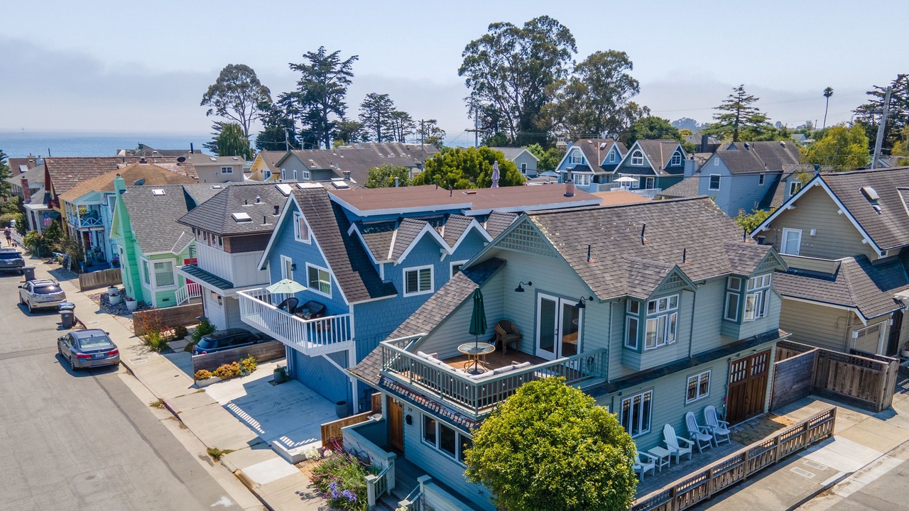 Photo of Outdoor in Seabright