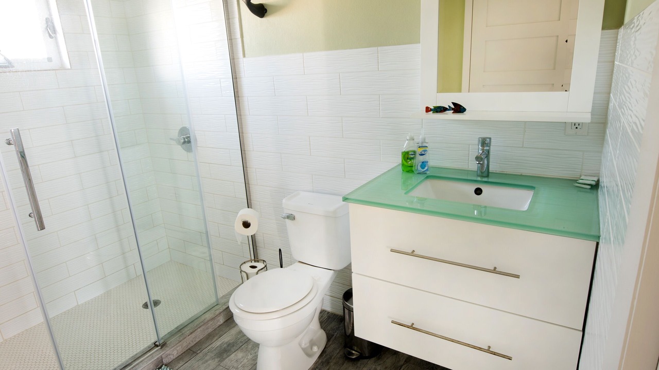 Photo of Bathroom in Cockburn Town