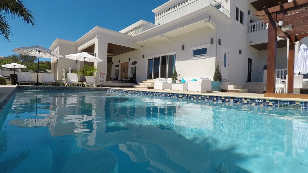 Photo of Outdoor in Grace Bay West