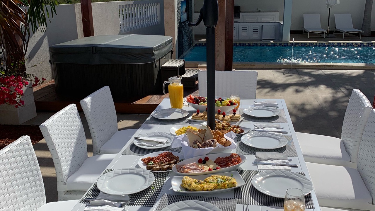Photo of Outdoor in Grace Bay West