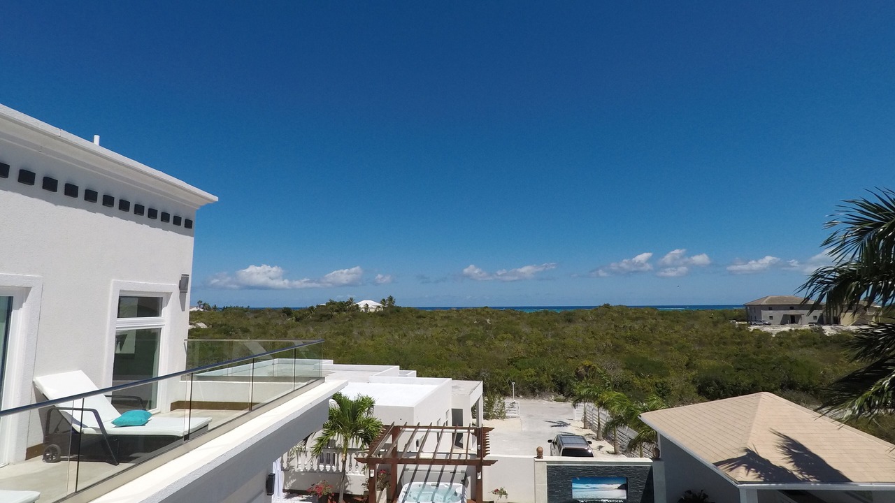 Photo of Outdoor in Grace Bay West