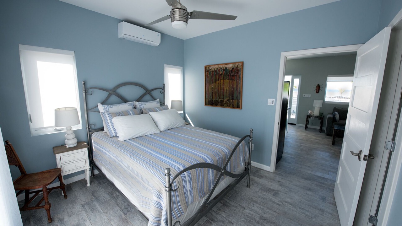 Photo of Bedroom in Cockburn Town