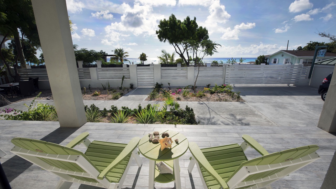 Photo of Patio Balcony in Cockburn Town