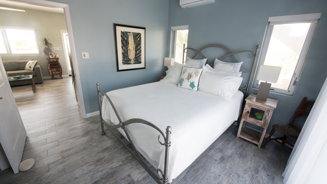 Photo of Bedroom in Cockburn Town