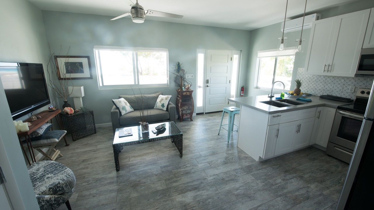 Photo of Livingroom in Cockburn Town