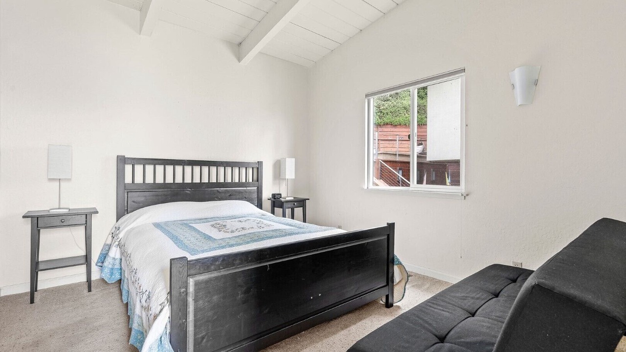 Photo of Bedroom in Aptos