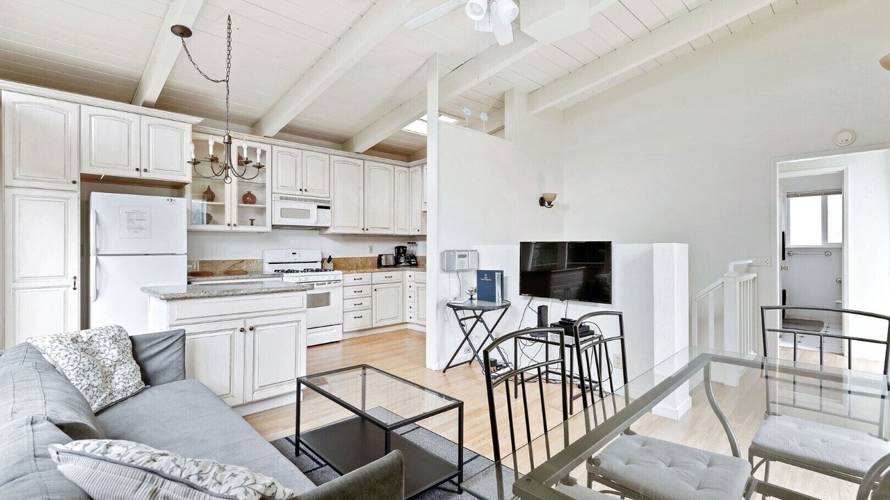 Photo of Livingroom in Aptos