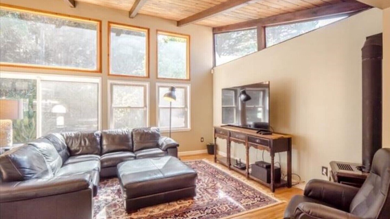 Photo of Livingroom in Aptos