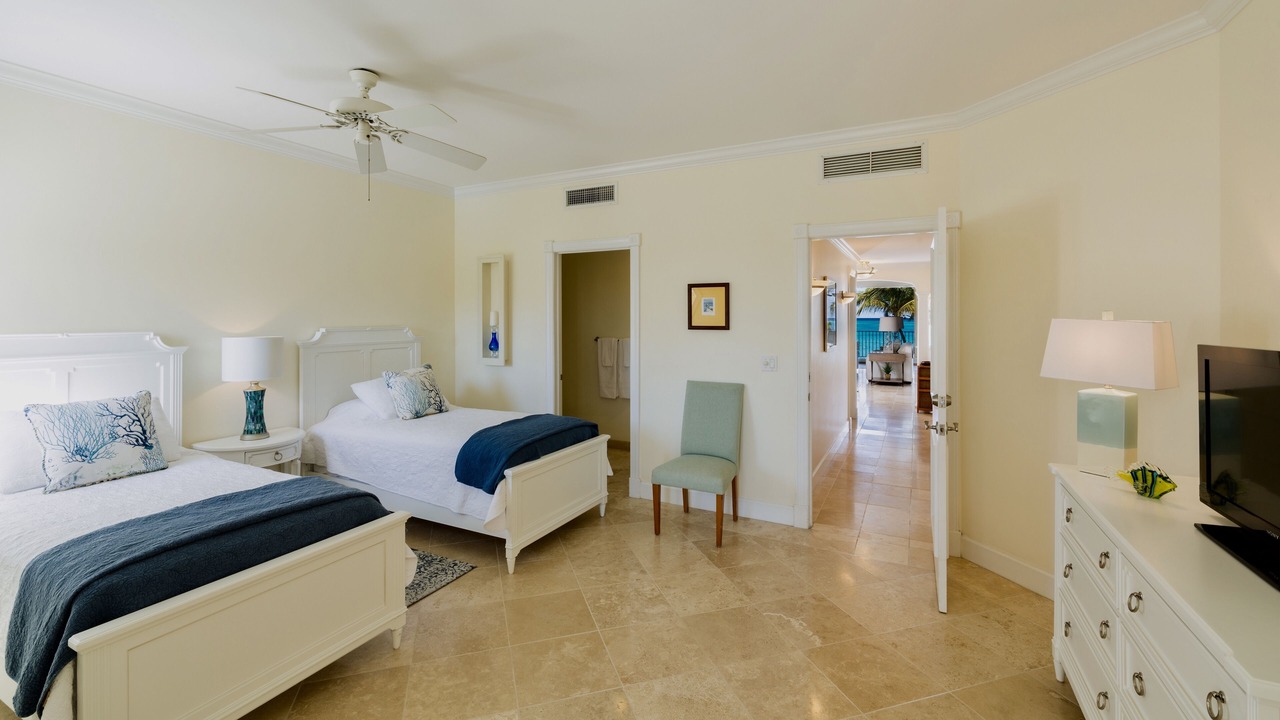 Photo of Others in Grace Bay