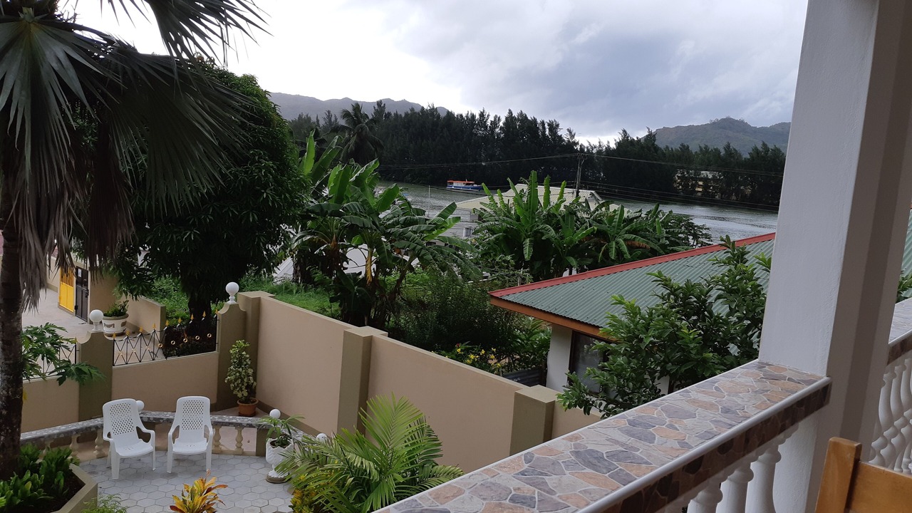 Photo of Patio Balcony in Baie Ste Anne