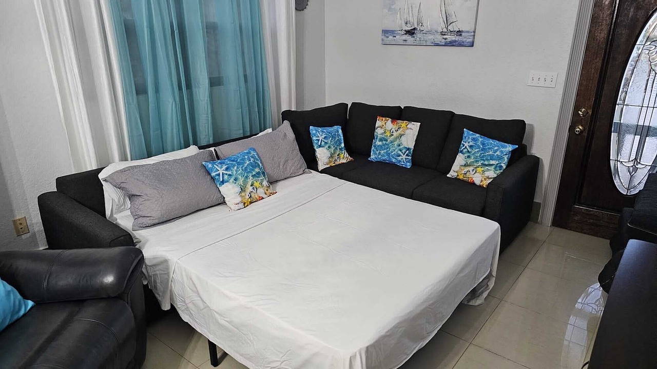 Photo of Bedroom in Long Bay
