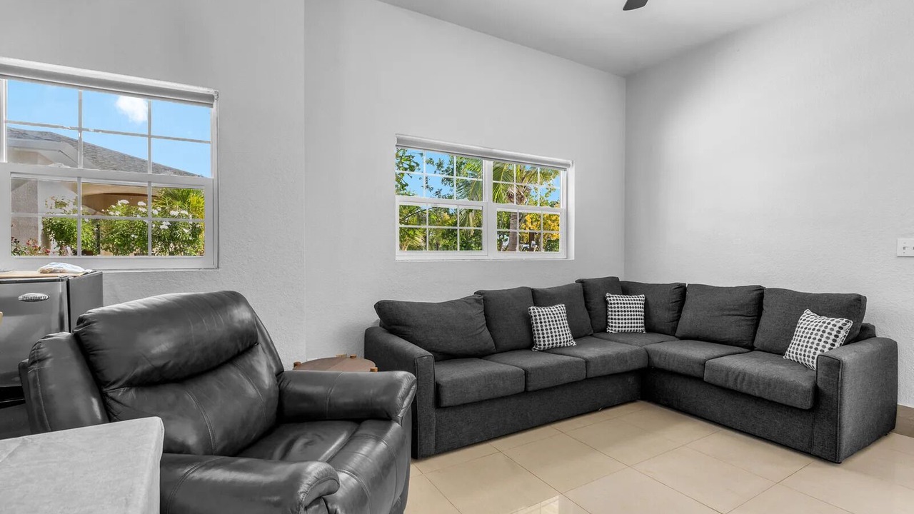 Photo of Bedroom in Long Bay