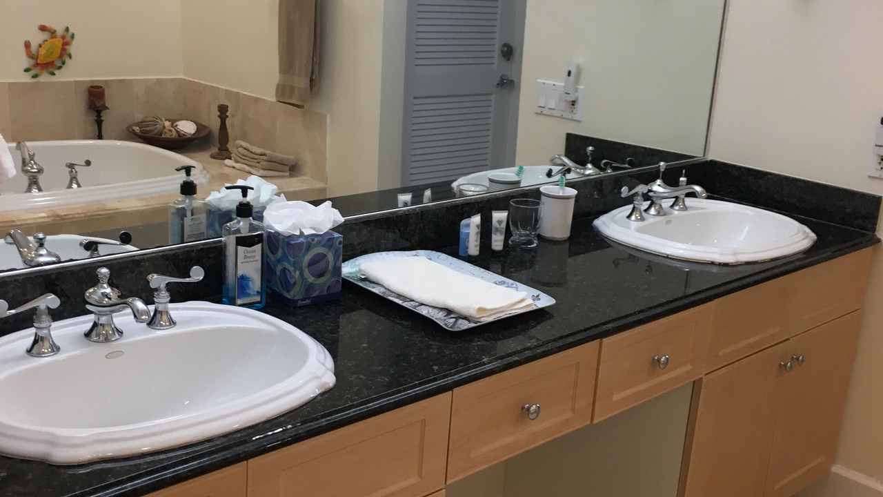 Photo of Bathroom in Grace Bay