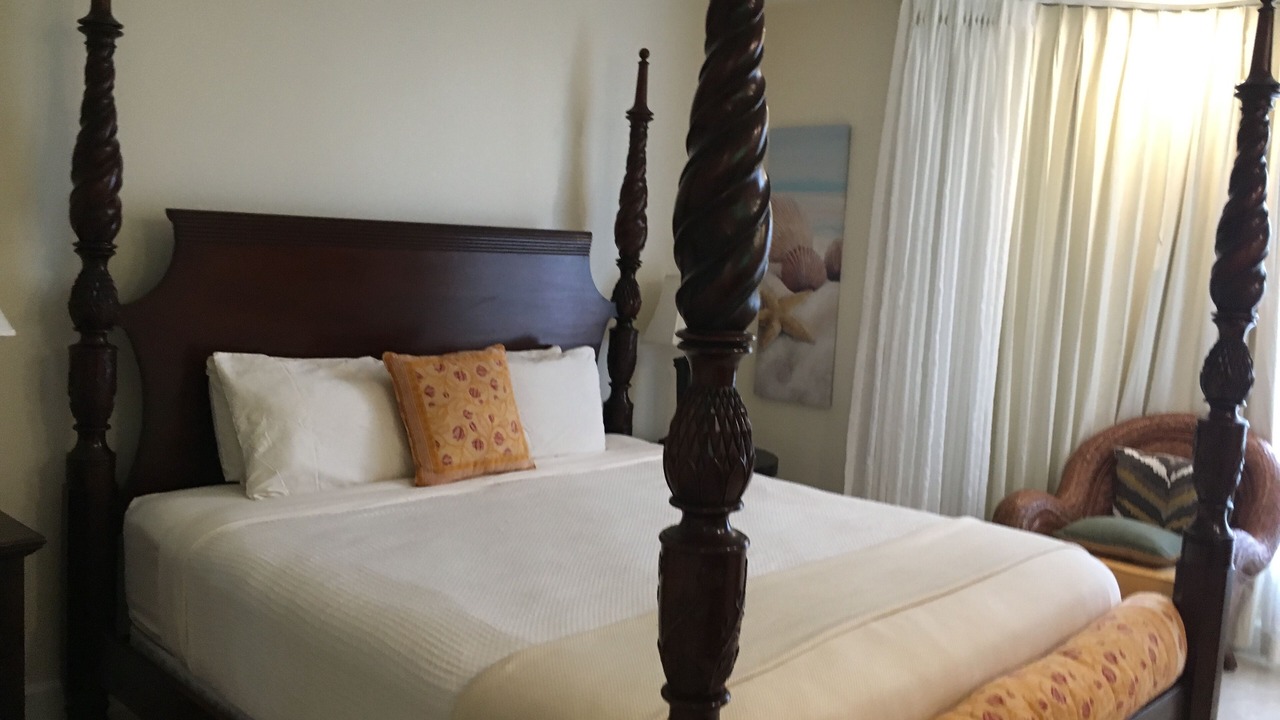 Photo of Bedroom in Grace Bay